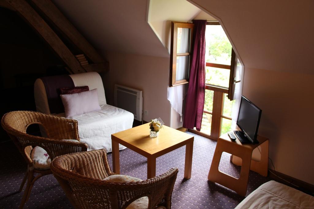 Le Clos De Chatres Oisly Rom bilde